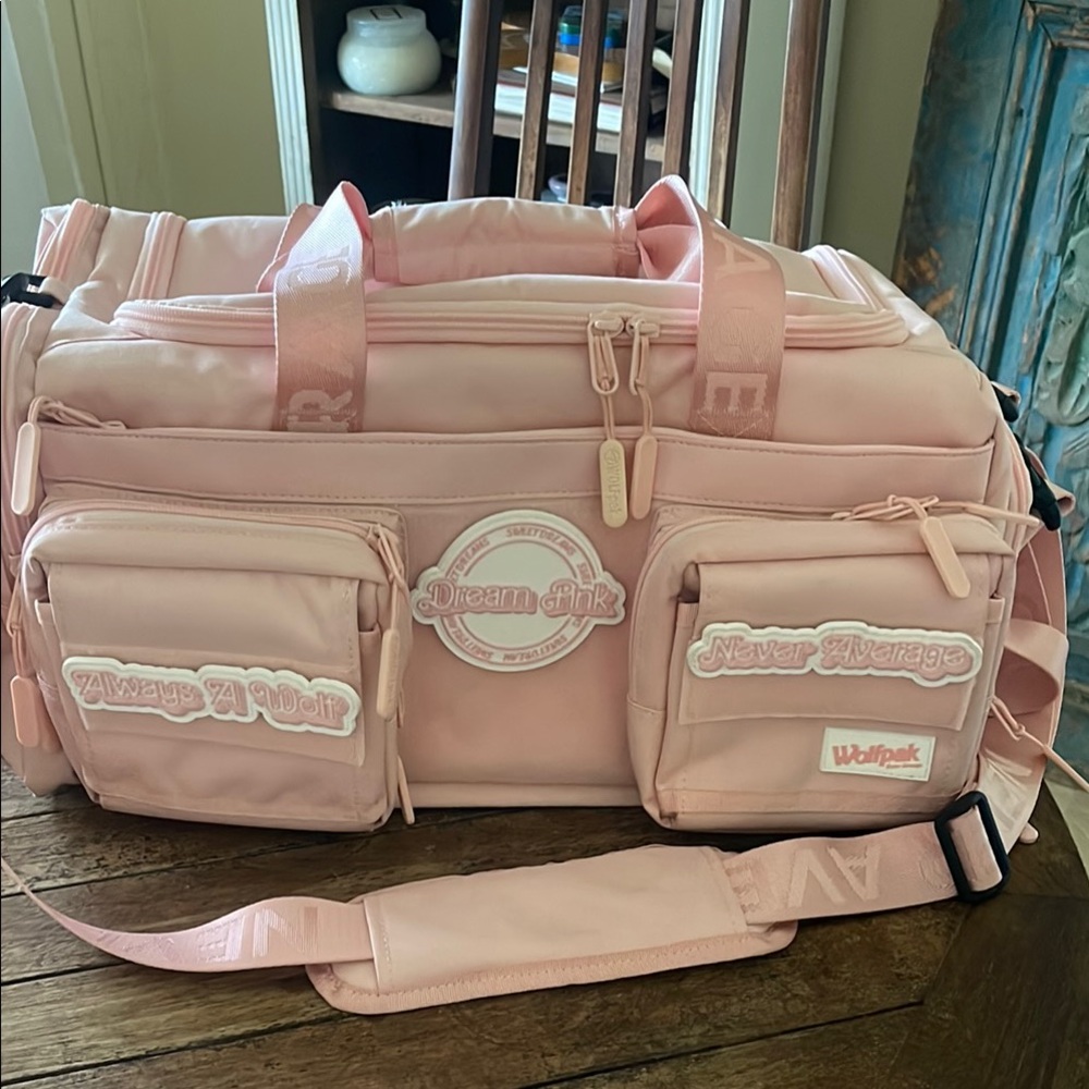 WOLF Pink Travel Bag with Adjustable Strap-NEW NEVER USED